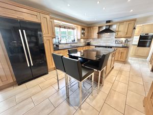 Photo 8- click for photo gallery